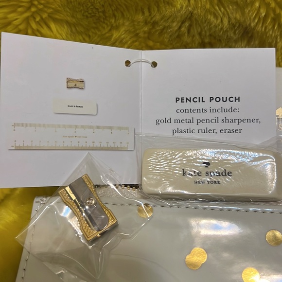 Kate Spade ♠️ Pencil ✏️ Pouch & Pen - Picture 5 of 8